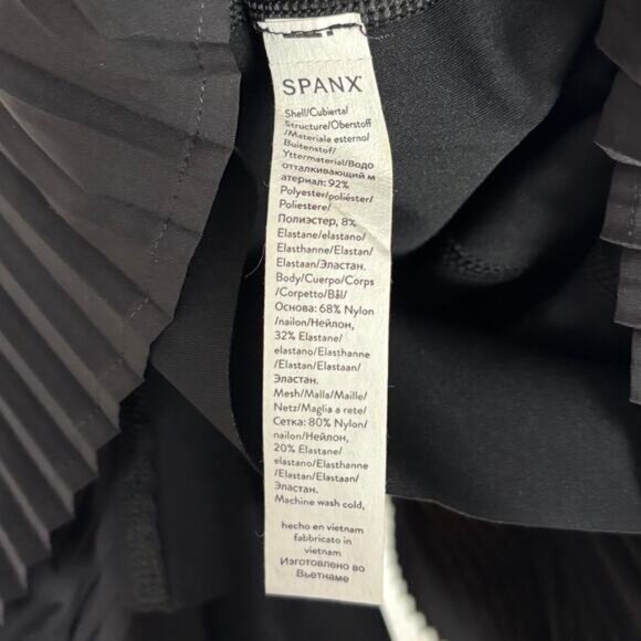 Spanx Yes Pleats Mini Dress in Black Size Medium - Picture 5 of 5